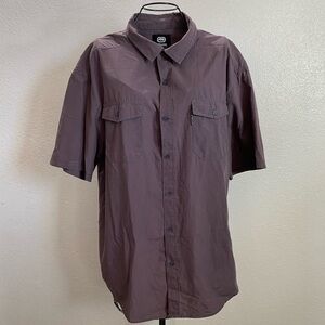Ecko Unltd Grey collared button up shirt size XL